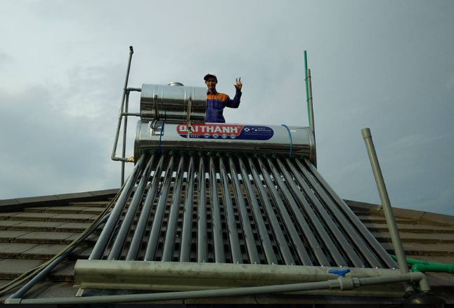 may-nuoc-nong-dai-thanh